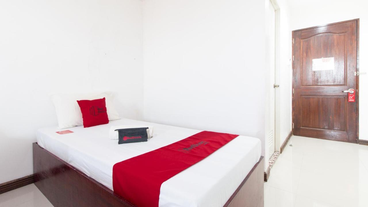 Reddoorz Plus Near Vigan City Commercial Center Extérieur photo
