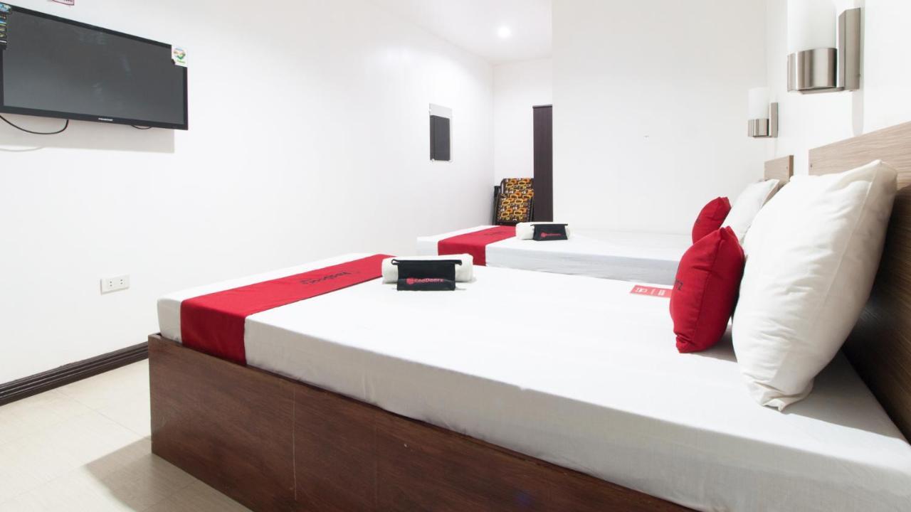 Reddoorz Plus Near Vigan City Commercial Center Extérieur photo