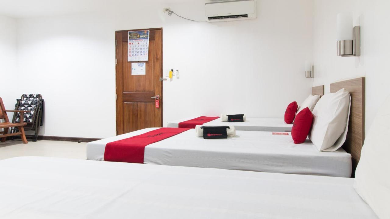 Reddoorz Plus Near Vigan City Commercial Center Extérieur photo